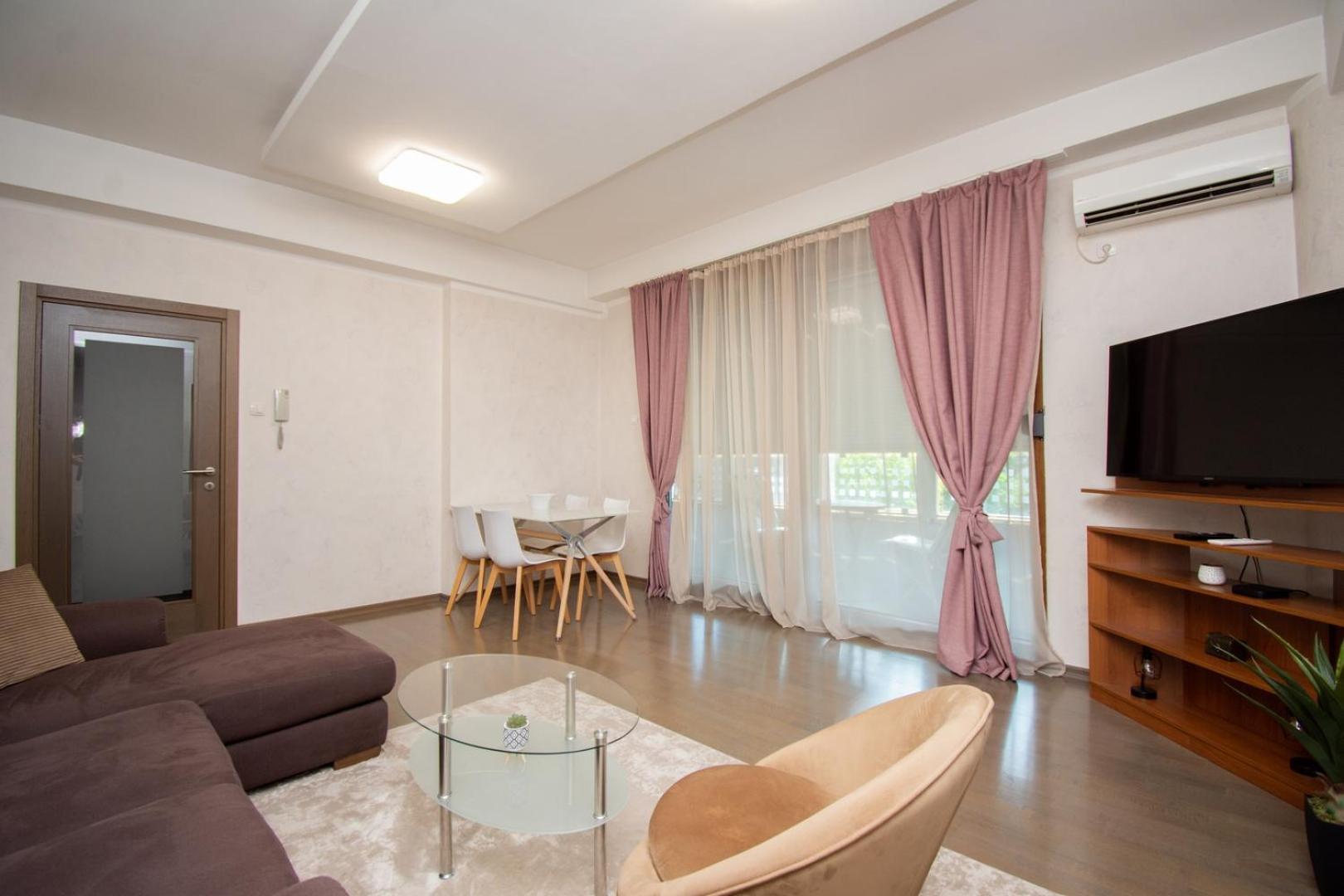 Maxim Compass Apartment Podgorica Kültér fotó