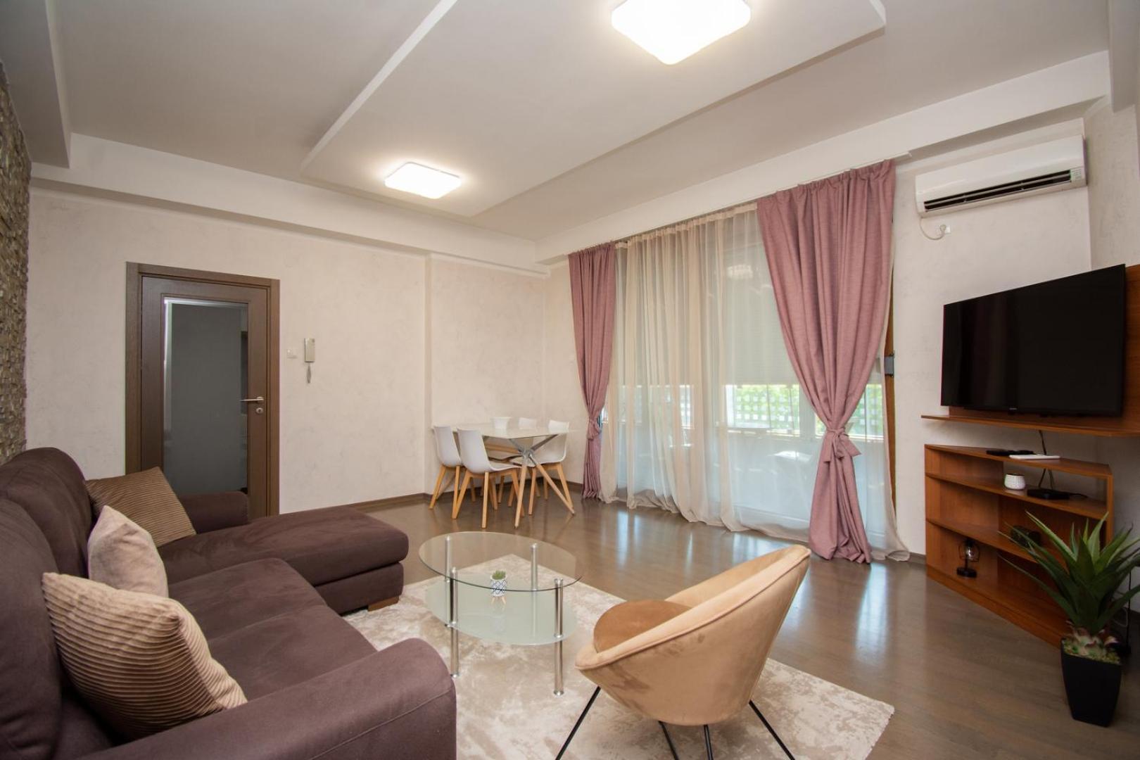 Maxim Compass Apartment Podgorica Kültér fotó